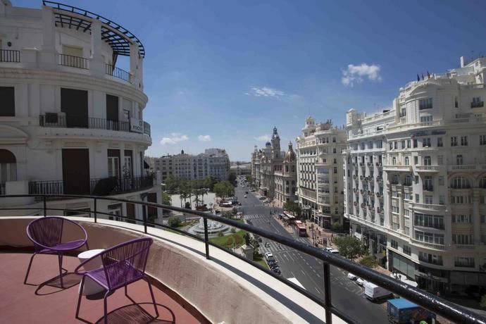 Casual Hoteles propone disfrutar de las Fallas de Valencia desde las alturas