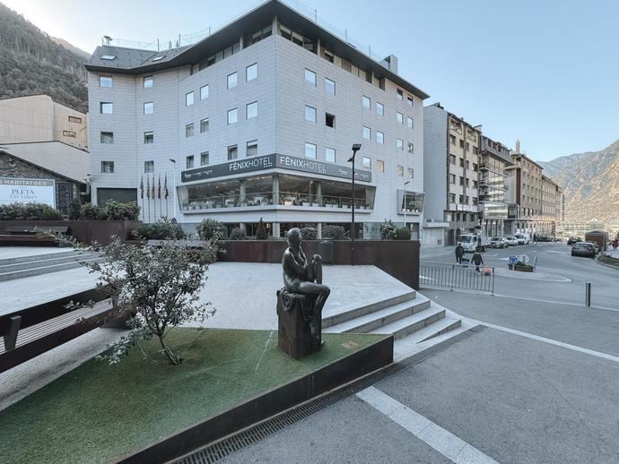 Hesperia World asume la gestión del hotel Fénix en Andorra
