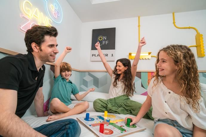 Magic Games, primer alojamiento gratis para niños y jóvenes hasta los 18 años