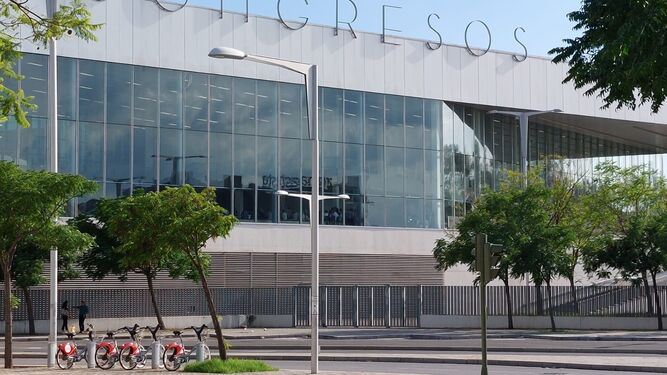 Exterior del Palacio de Congresos y Exposiciones, ubicado en Sevilla Este. / D. S.