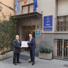 Placa Hotel Los Condes