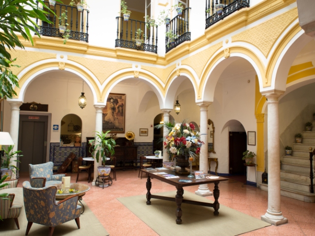 Hotel Abanico.