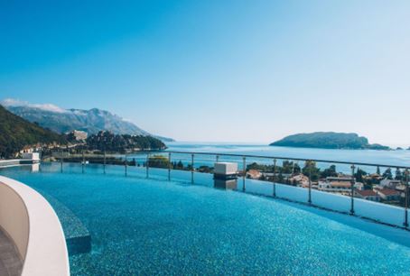 Iberostar refuerza su presencia en Montenegro