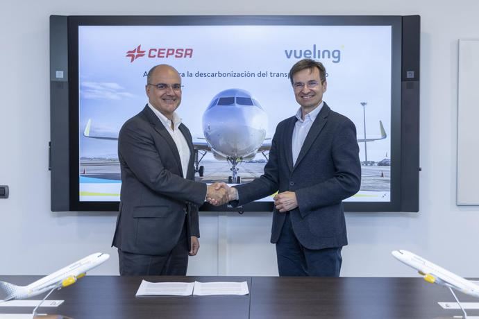 Cepsa y Vueling se alían en pro de la descarbonización