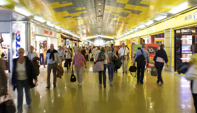 El 28% de los pasajeros sufrió retrasos en aeropuertos españoles este verano