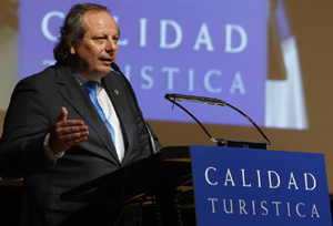 Mirones reclama ‘mayor apoyo presupuestario’ para fomentar la ‘Q’ de Calidad
