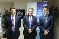 Alvaro Carrillo y José Porras en la firma. 