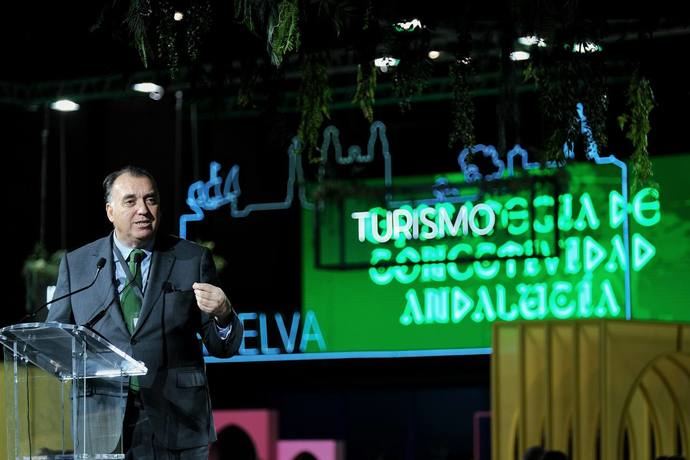 La Junta quiere aumentar un 8% las plazas aéreas hacia Andalucía en 2025