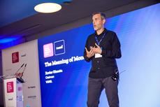 Imagen: Xavier Ginesta, presidente de Voxel, en Bavel Travel Summit 2023. Starp Estudi