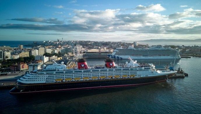 El Puerto de A Coruña registró cifras récord en el tráfico de cruceros en 2022