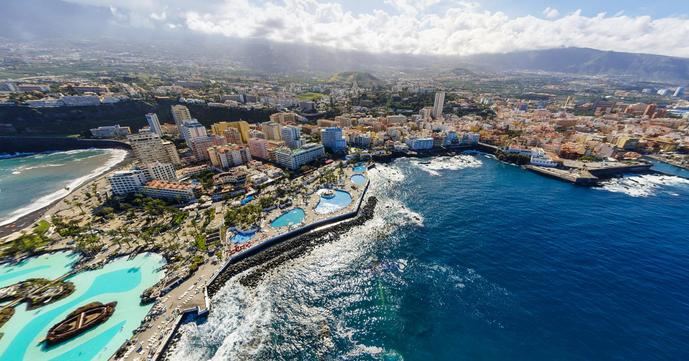 Canarias cierra 2023 con 13,8 millones de viajeros alojados, según Ashotel