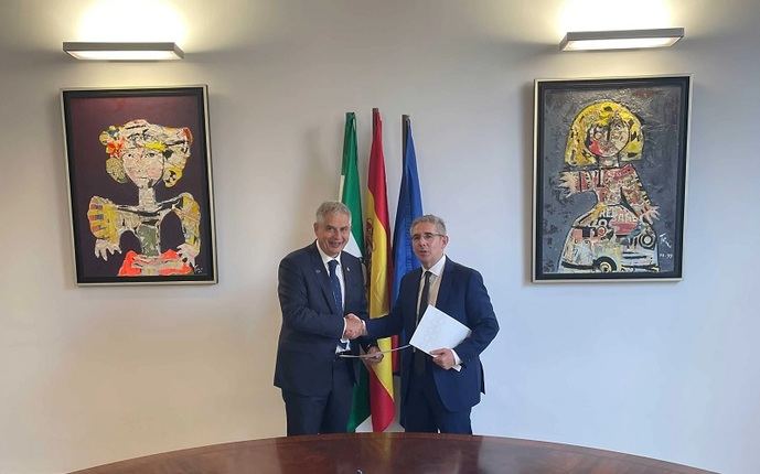 El RACE se adhiere al programa 'Embajadores de Córdoba'
