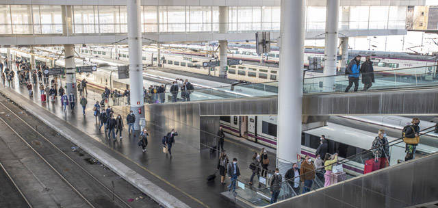 La CNMC aprueba los criterios para supervisar los cánones ferroviarios