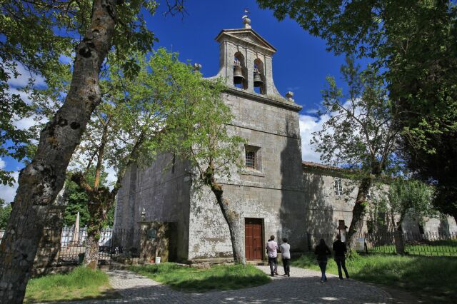 Hotusa compra el antiguo monasterio de San Salvador de Asma en Galicia