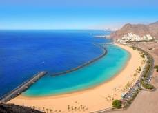 Más de cuatro millones de turistas familiares llegaron a Canarias en 2016.
