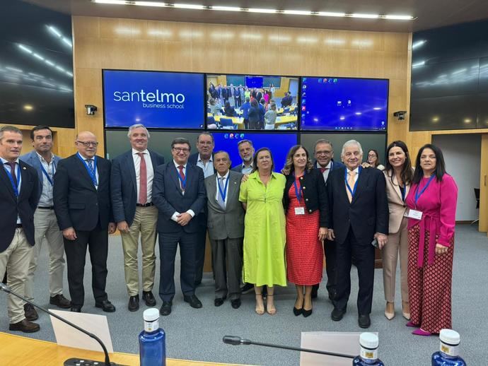 Peñarroya: "El seminario pone en valor las necesidades de la industria"