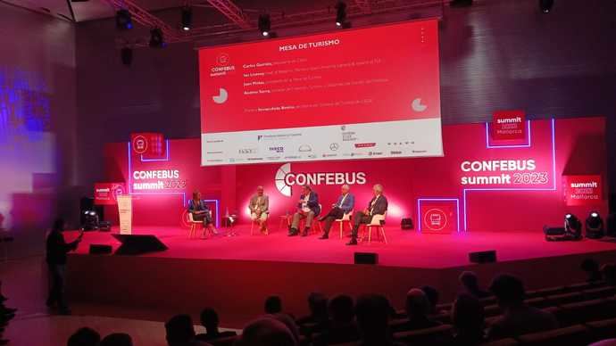 Las agencias destacan la unidad del Sector Turístico en Confebus Summit 2023