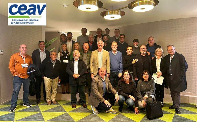 Primeras llegadas de los asistentes a la VII Cumbre Mundial de Asociaciones de Agencias de Viajes.