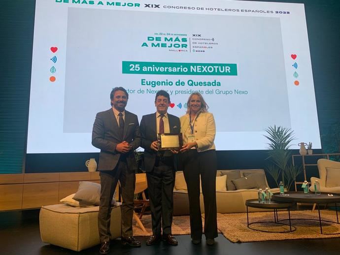 CEHAT entrega su Distinción de Honor a NEXOTUR por 25 años de rigurosidad