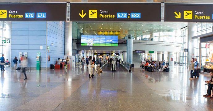 Las llegadas aéreas internacionales aumentan en febrero más de un 18%