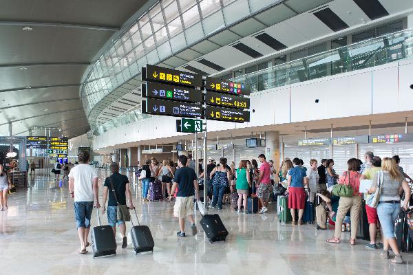 El avión domina en viajes domésticos de larga distancia