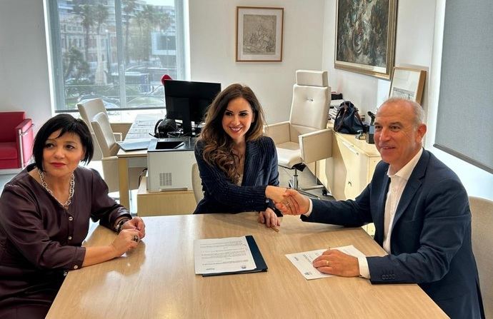 Alicante impulsará la celebración de congresos con el Colegio de Médicos