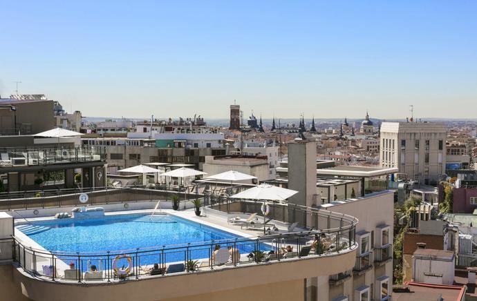El Hotel Emperador abrirá de nuevo su terraza el próximo 1 de mayo