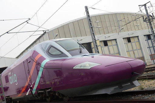 Renfe obvia a las agencias y mantiene la estrategia de Avlo