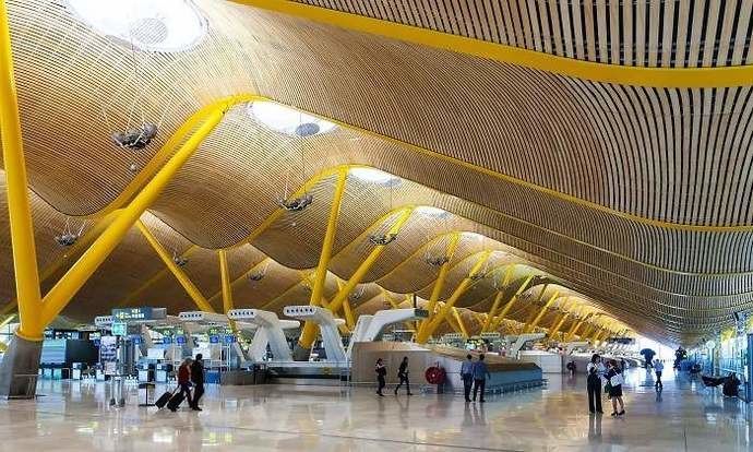 España recibió un 11% más de pasajeros internacionales hasta octubre