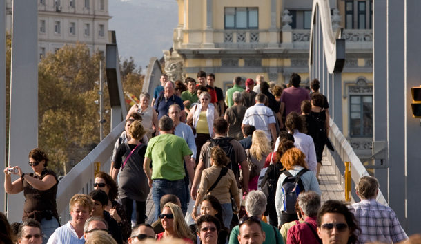 ACAVE duda de la viabilidad y legalidad de la nueva tasa turística de Barcelona