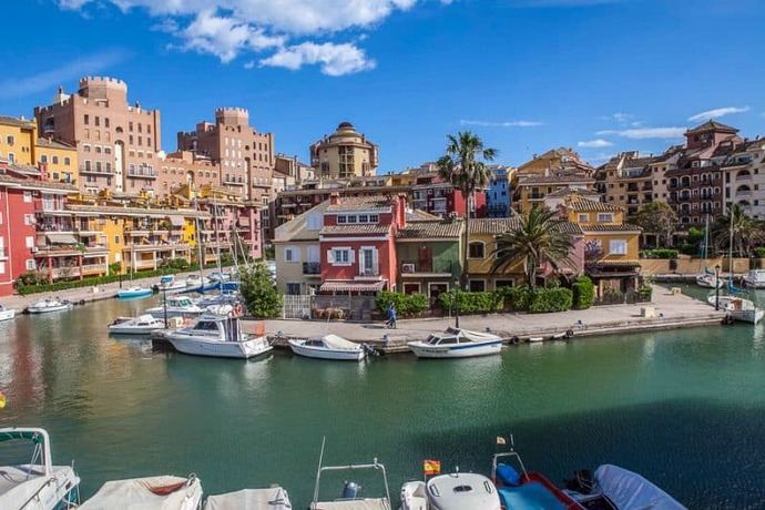 El mercado internacional impulsa el mes de septiembre en la Comunidad Valenciana