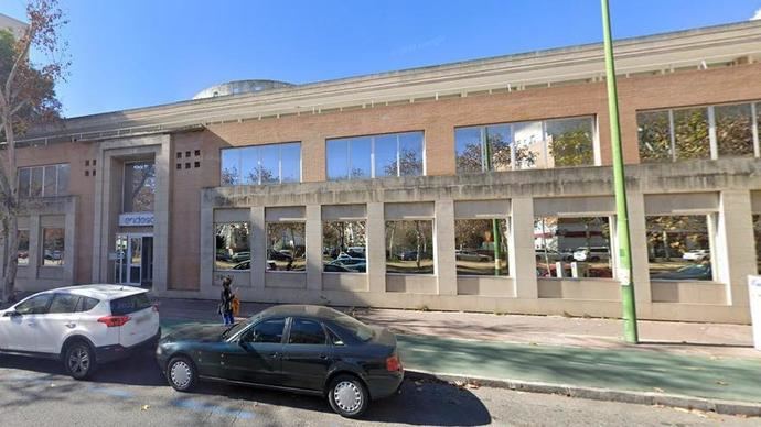 Insur impulsa la transformación de las oficinas de Endesa en Sevilla en un hotel