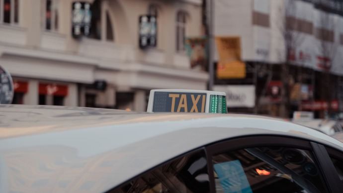 Karhoo se asocia con Amadeus para permitir la reserva de taxis