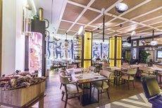 Café Montesol by Sagardi.