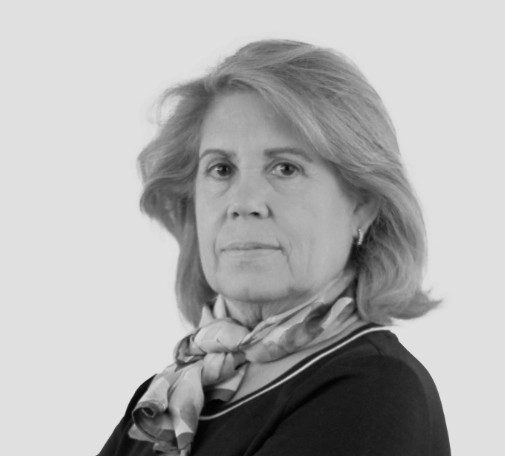 Fina Muñoz y Turespaña, premiados con los Distintivos Turísticos de CEAV