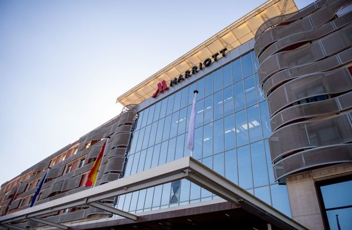 Exterior del hotel.
