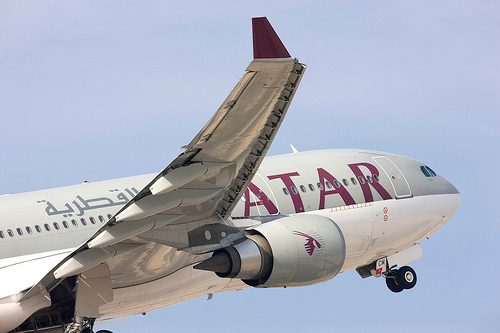 Qatar Airways amplía su participación en IAG