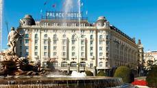 Hotel Palace desde la rotonda de Neptuno en Madrid.