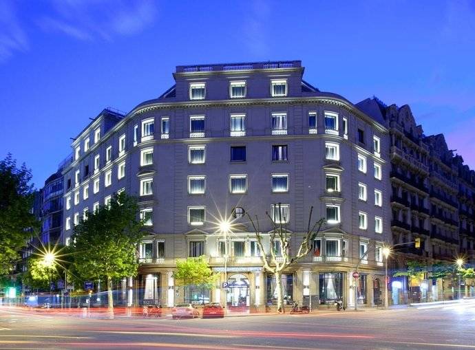 Hoteles Center invierte casi 300.000 euros en mejorar sus redes de conexión wifi