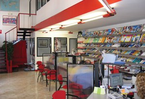 Los sindicatos suspenden la negociación y acusan a CEAV de ‘incumplir plazos’