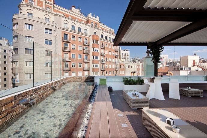 El Hotel Mayorazgo presenta ‘¡Berbena Canalla!’