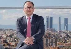 Luis Gallego.