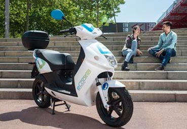 eCooltra amplía su oferta de 'motosharing' en Madrid