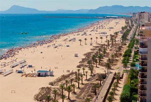 La economía española solo se recuperará si se ayuda al Turismo a salir de la crisis