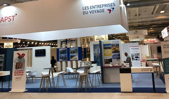 Agencias francesas se movilizan contra el cambio de la ley