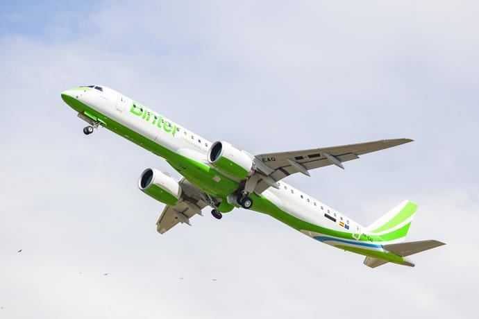 Binter lanza una promoción para volar a Canarias con servicio premium