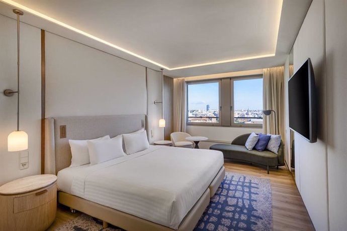 La inversión hotelera en España alcanzó en 2024 los 3.300 millones de euros