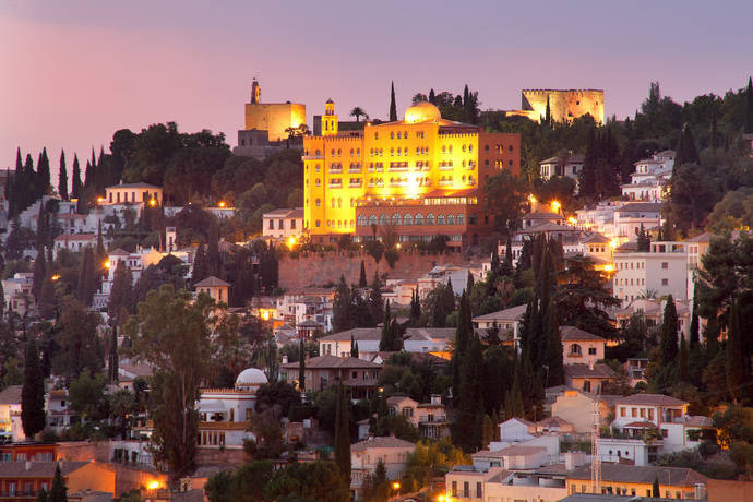 Alhambra Palace, la tradición renovada de un 5 estrellas