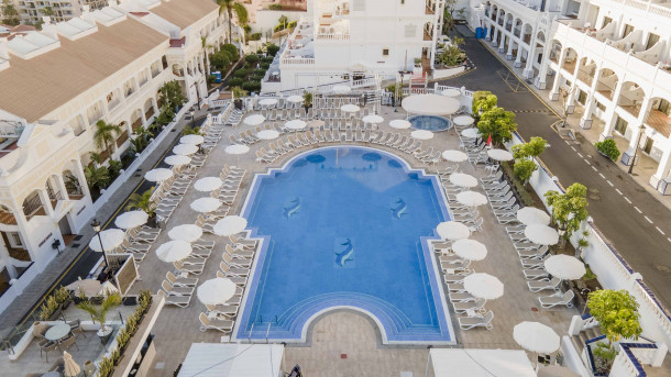 Hotel de la cadena.