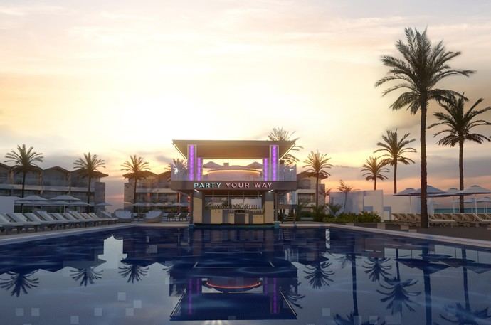 Royalton Chic Antigua